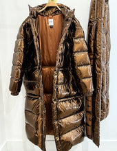 Load image into Gallery viewer, Metallic Long Puffer Coat (like new, worn once)