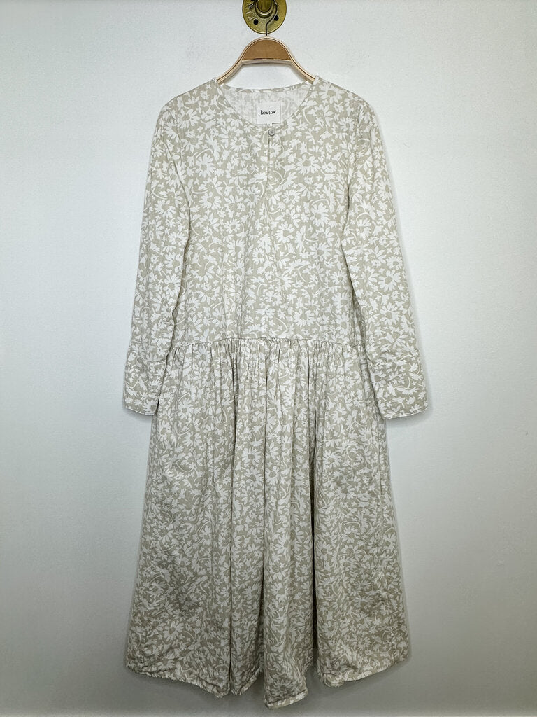 long sleeve drop waist midi dress Cotton Floral Long Sleeve Drop Waist Midi Dress – Raylee Consignment  Boutique