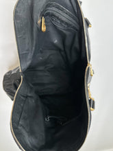 Load image into Gallery viewer, Leather Shoulder Bag with Gold Hardware