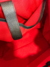 Load image into Gallery viewer, Medium Commuter Backpack