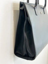 Load image into Gallery viewer, Structured Leather Shoulder Bag
