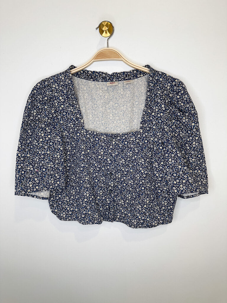 Cotton Daisy Print Cropped Button Front Blouse