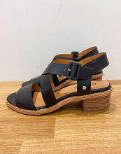 Load image into Gallery viewer, Leather Strappy Stacked Heel Sandals
