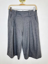 Load image into Gallery viewer, Wool Blend Pleated Culottes
