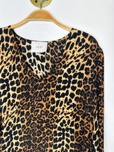 Load image into Gallery viewer, Leopard Print Long Sleeve V Neck Blouse
