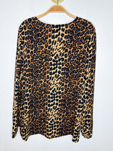 Load image into Gallery viewer, Leopard Print Long Sleeve V Neck Blouse
