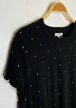 Load image into Gallery viewer, Metallic Dot Print Lettuce-Edge Tee
