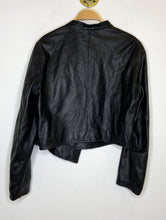 Load image into Gallery viewer, Lamb Leather Jacket with Front Pull Through Closure
