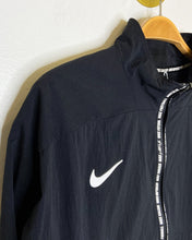 Load image into Gallery viewer, Half Zip Pullover Soccer Jacket
