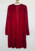 Load image into Gallery viewer, Velvet Long Sleeve Dress with Pin Tuck Pleats
