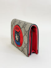 Load image into Gallery viewer, GG Supreme Embroidered Mystic Cat XXV Bifold Wallet
