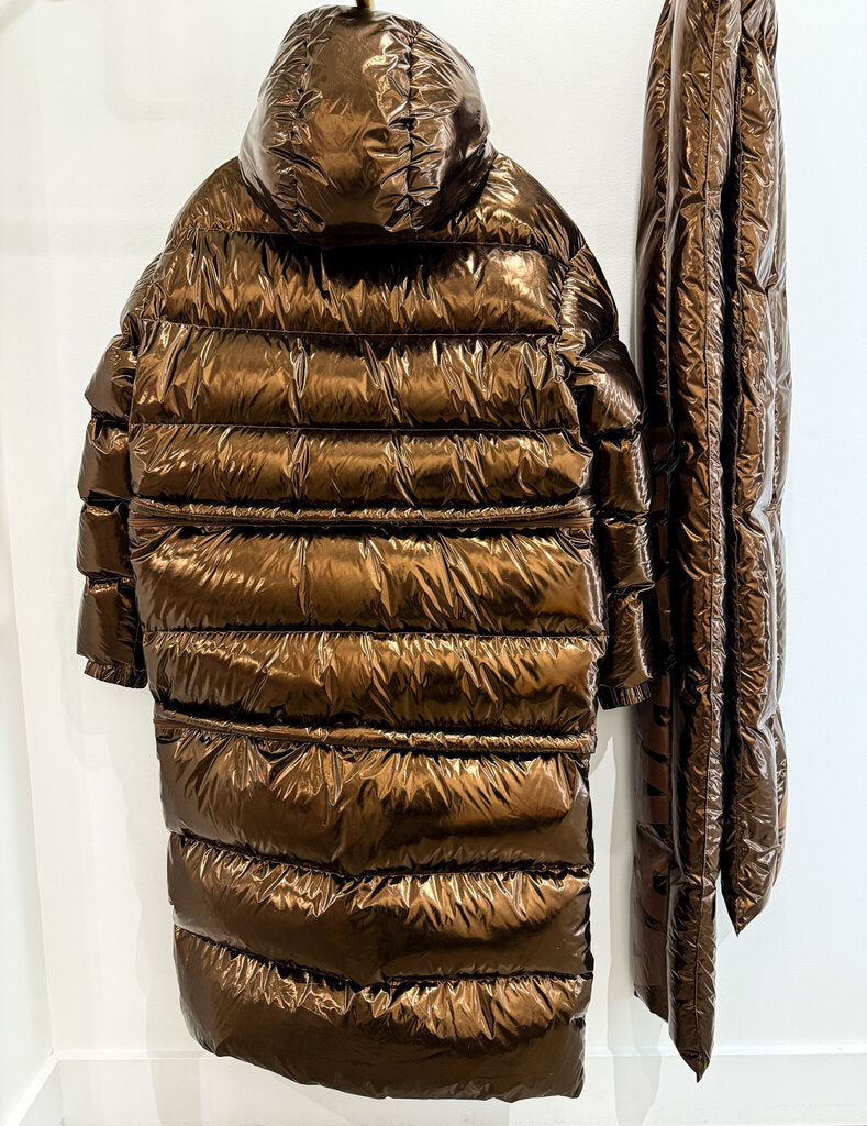Metallic Long Puffer Coat (like new, worn once) – Raylee