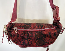 Load image into Gallery viewer, Snakeskin Pattern Oversized Fanny Pack (orig. $90)
