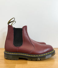 Load image into Gallery viewer, Leather Chelsea Boots
