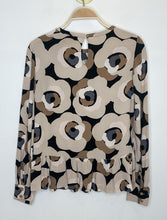 Load image into Gallery viewer, Floral Long Sleeve Blouse with Peplum
