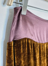 Load image into Gallery viewer, Silk Velvet Skirt
