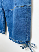 Load image into Gallery viewer, Low Rise Slouchy Cargo Jean (NWT, orig. $284)
