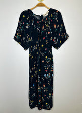 Load image into Gallery viewer, Floral Cap Sleeve Midi Dress
