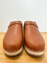 Load image into Gallery viewer, Leather Clogs (NEW)
