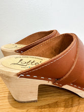 Load image into Gallery viewer, Leather Clogs (NEW)
