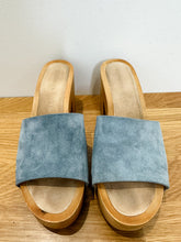 Load image into Gallery viewer, Suede Clog Sandals
