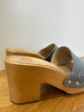 Load image into Gallery viewer, Suede Clog Sandals
