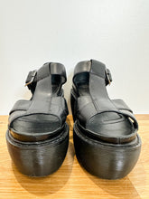 Load image into Gallery viewer, Adaya Platform Sandals
