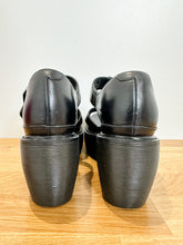 Load image into Gallery viewer, Adaya Platform Sandals
