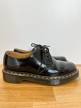 Load image into Gallery viewer, 1461 Patent Leather Oxfords (orig. $140)
