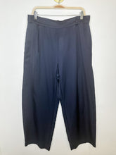 Load image into Gallery viewer, Silk + Cotton Blend Wide Leg Pull On Pants
