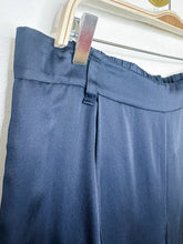 Load image into Gallery viewer, Silk + Cotton Blend Wide Leg Pull On Pants

