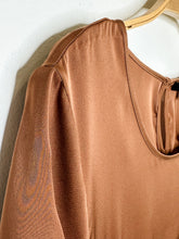 Load image into Gallery viewer, Washable Silk Tee (NWT, orig. $60)
