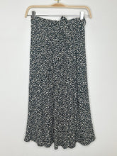 Load image into Gallery viewer, Animal Print Midi Skirt with Tie Belt
