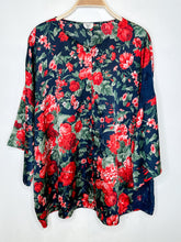 Load image into Gallery viewer, Vintage Floral Silk Half Sleeve Button Up Shirt with Lace Panel
