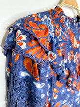 Load image into Gallery viewer, Parrot + Floral Print Ruffled Long Sleeve Shirt
