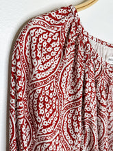 Load image into Gallery viewer, India Collection Organic Cotton Botanical Long Sleeve Button Up Shirt
