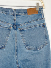 Load image into Gallery viewer, Perfect Vintage Wide Leg Crop
