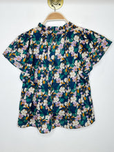 Load image into Gallery viewer, Cotton Floral V-Neck Top with Ruffled Sleeves
