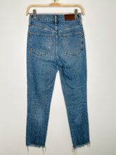 Load image into Gallery viewer, Perfect Vintage Jean
