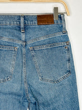 Load image into Gallery viewer, Perfect Vintage Jean
