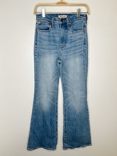 Load image into Gallery viewer, Perfect Vintage Flare Jean
