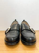 Load image into Gallery viewer, Loafers with Pearl Buckles
