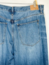 Load image into Gallery viewer, Superwide-Leg Jeans
