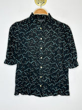 Load image into Gallery viewer, Silk Night Sky Print Short Sleeve Blouse
