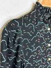 Load image into Gallery viewer, Silk Night Sky Print Short Sleeve Blouse
