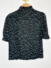 Load image into Gallery viewer, Silk Night Sky Print Short Sleeve Blouse

