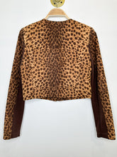 Load image into Gallery viewer, Animal Print Cropped Jacket
