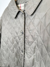 Load image into Gallery viewer, Quilted Collared Snap Front Coat
