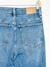 Load image into Gallery viewer, The Perfect Vintage Jean

