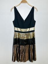 Load image into Gallery viewer, Color Block Metallic Pleated Sleeveless V-Neck Dress
